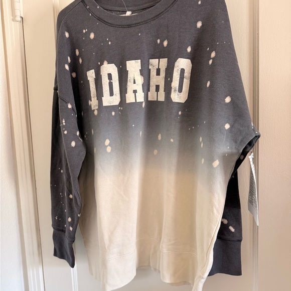 Maurices Tops - IDAHO Charcoal and Cream Graphic Crewneck Sweatshirt NWT!